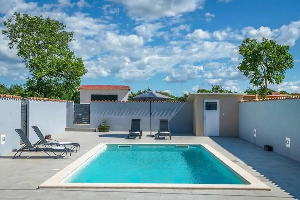 Villa Dajana Loborika
